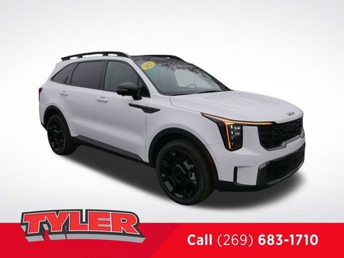 Used 2025 Kia Sorento SX Prestige w/ Olive Brown Leather Package AWD/4WD image 1