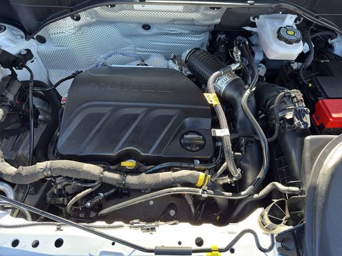 Used 2024 Buick Encore GX Preferred image 36