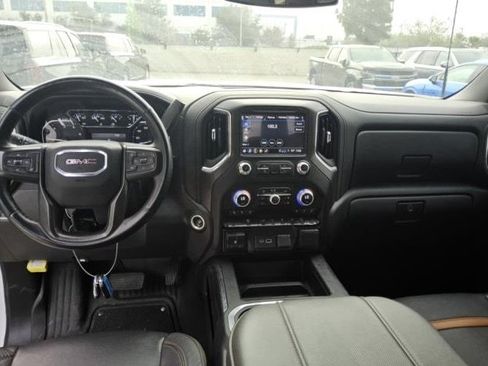Used 2023 GMC Sierra 2500 AT4 AWD/4WD image 6