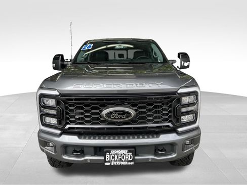 Used 2026 Ford F250 Lariat w/ Tremor Off-Road Package AWD/4WD image 2