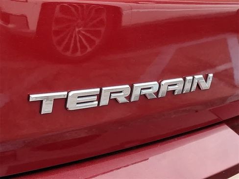 Used 2019 GMC Terrain Denali w/ Driver Alert Package II image 32