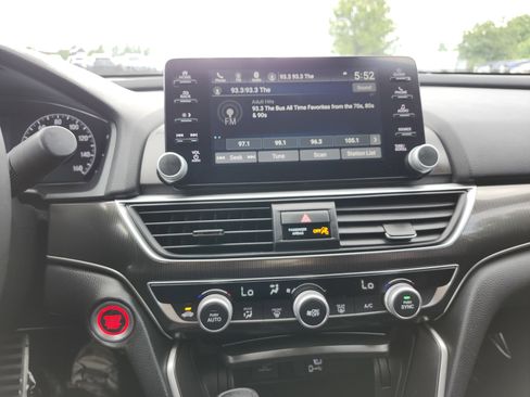 Used 2019 Honda Accord Sport image 29
