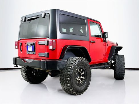 Used 2018 Jeep Wrangler Sport image 7