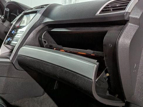 Used 2015 Ford Explorer XLT w/ Equipment Group 202B image 23