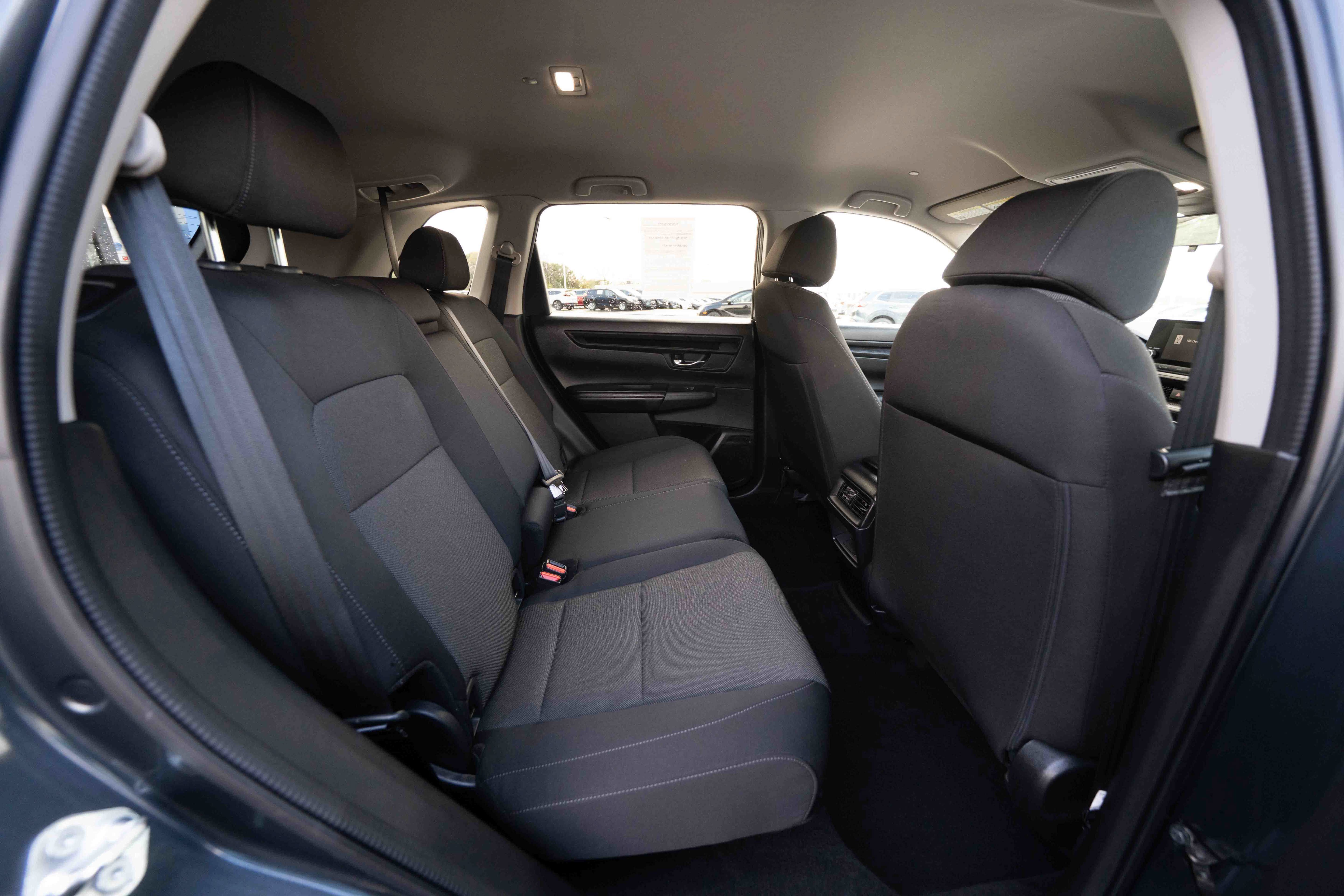 Used 2025 Honda CR-V LX image 25