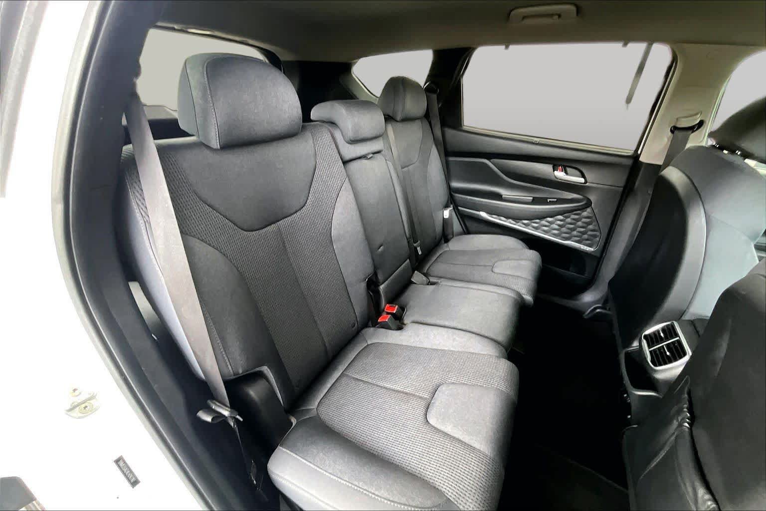 Used 2020 Hyundai Santa Fe SEL w/ Convenience Package FWD image 39