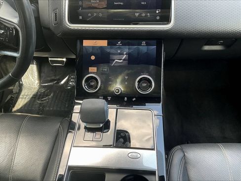 Used 2023 Land Rover Range Rover Velar R-Dynamic S AWD/4WD image 17