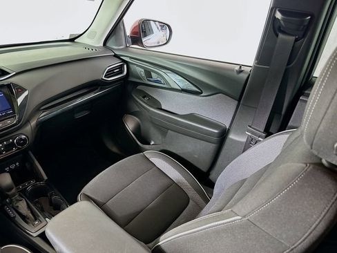 Used 2023 Chevrolet TrailBlazer LT w/ Convenience Package image 25