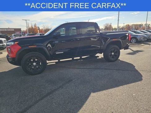 Used 2023 GMC Canyon Elevation image 11