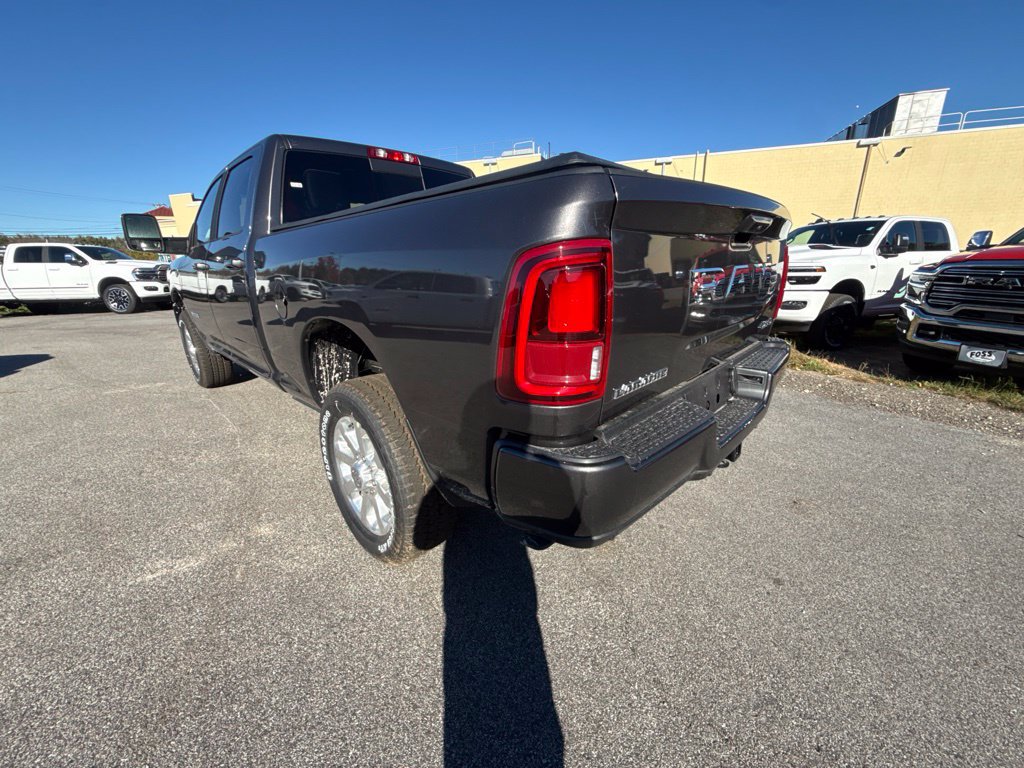 New 2027 RAM 2500 Laramie AWD/4WD image 3