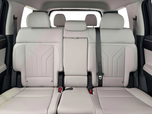 New 2026 Hyundai Santa Fe SEL image 16