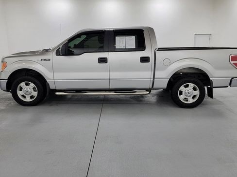 Used 2011 Ford F150 XLT w/ Trailer Tow Pkg RWD image 5