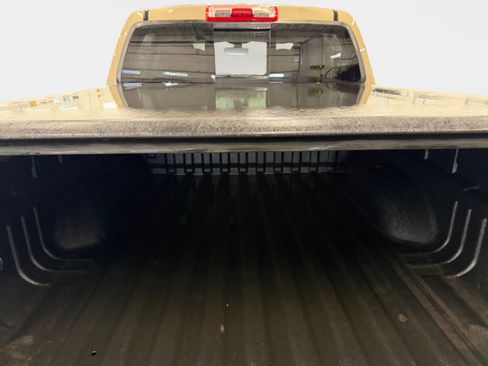 Used 2022 GMC Canyon Elevation w/ Trailering Package image 21