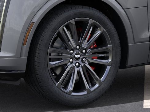 New 2026 Cadillac Lyriq V w/ LPO, Floor Liner Package AWD/4WD image 9