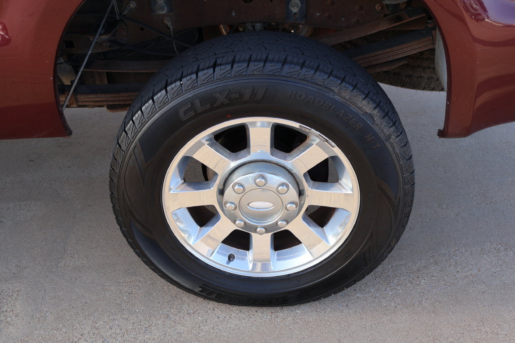 Used 2010 Ford F350 Lariat AWD/4WD image 12
