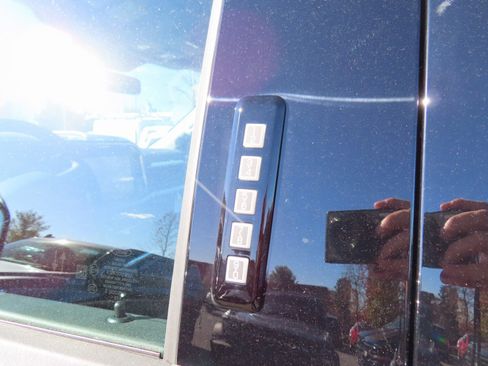 New 2026 Ford F250 Lariat w/ FX4 Off-Road Package image 8