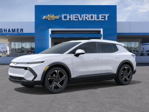 New 2026 Chevrolet Equinox EV LT w/ Convenience Package II image 2