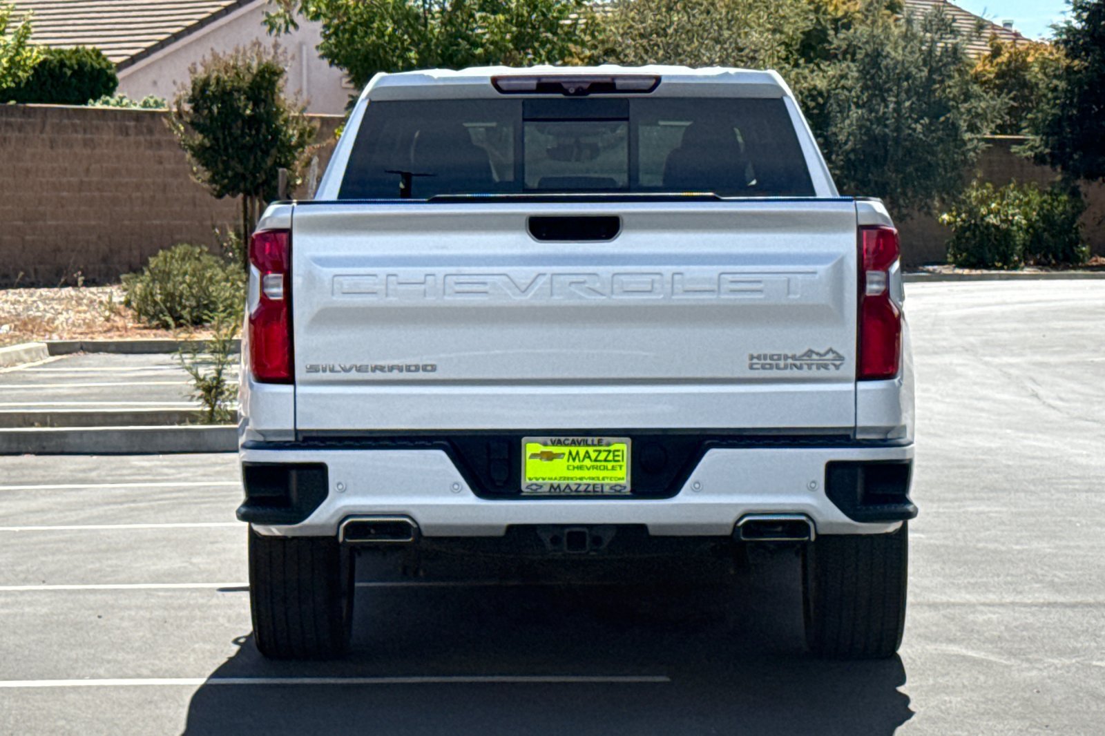 Used 2024 Chevrolet Silverado 1500 High Country w/ High Country Premium Package AWD/4WD image 12
