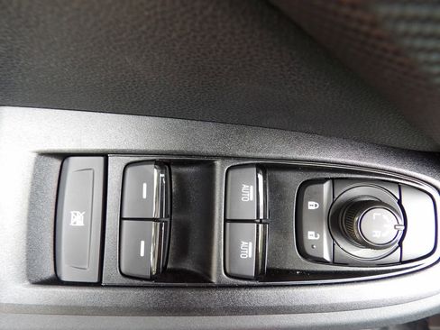 New 2026 Subaru Crosstrek 2.0i Premium AWD/4WD image 11