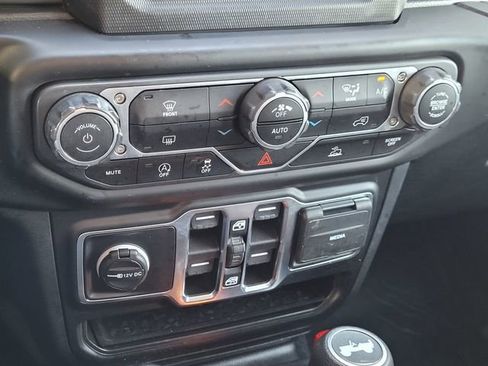 Certified 2021 Jeep Wrangler Unlimited Sport image 11