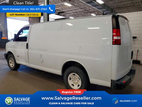 Used 2019 Chevrolet Express 2500 RWD image 3