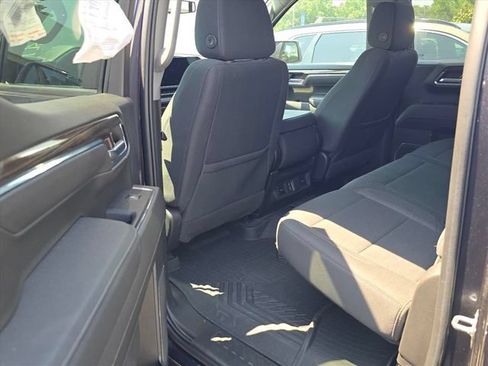 Used 2023 Chevrolet Silverado 1500 LT AWD/4WD image 28