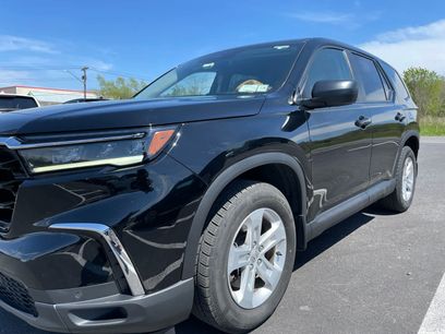 Used 2023 Honda Pilot LX