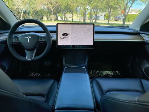 Used 2022 Tesla Model 3 Long Range image 22
