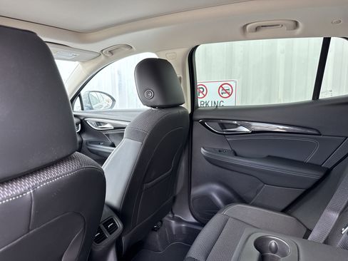 Used 2022 Buick Envision Preferred image 23