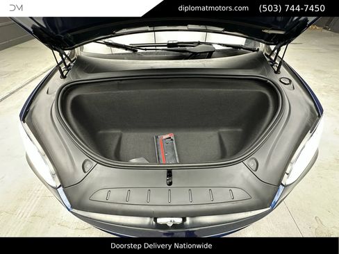 Used 2022 Tesla Model X image 44