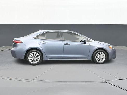 Used 2024 Toyota Corolla XLE image 17