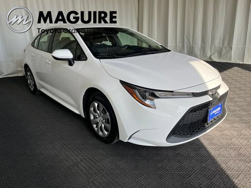Used 2021 Toyota Corolla LE w/ Carpet Mat Package (TMS) FWD image 32