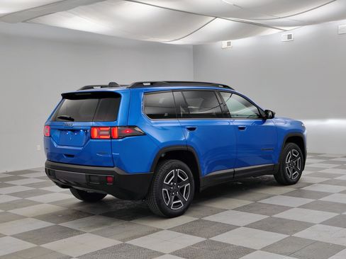 New 2026 Jeep Cherokee Laredo AWD/4WD image 8