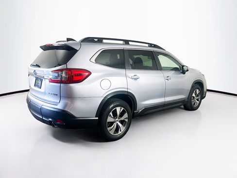 Used 2025 Subaru Ascent Premium AWD/4WD image 9