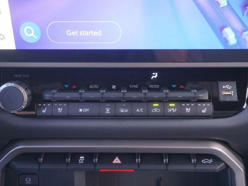 New 2026 Toyota Tundra Limited AWD/4WD image 15