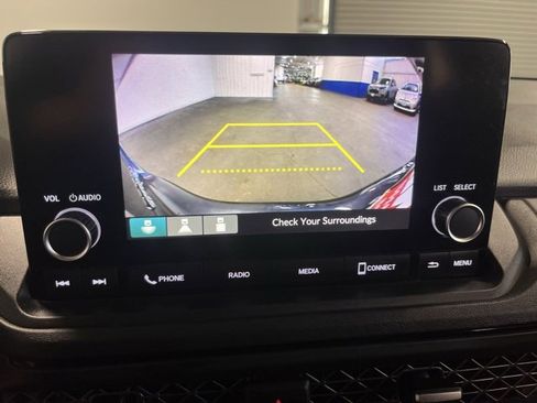 Used 2023 Honda Accord EX image 27