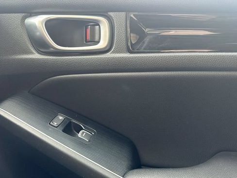 Used 2023 Honda Civic Touring image 20