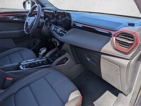 Used 2026 Chevrolet TrailBlazer RS w/ Convenience Package AWD/4WD image 28