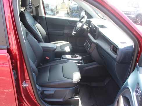 New 2026 Ford Maverick Lariat w/ Black Appearance Package AWD/4WD image 13