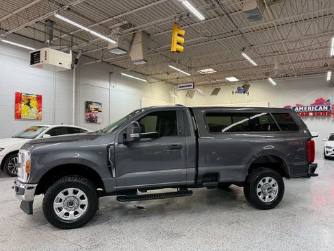 Used 2023 Ford F250 XLT image 2