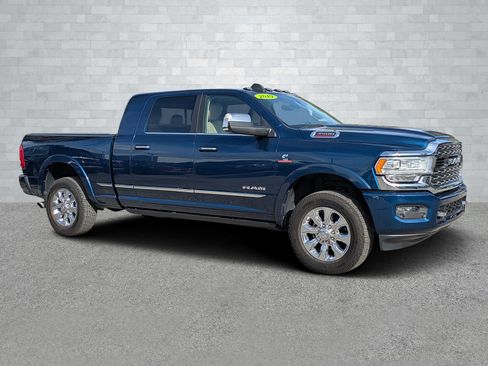 Used 2019 RAM 3500 Limited image 1