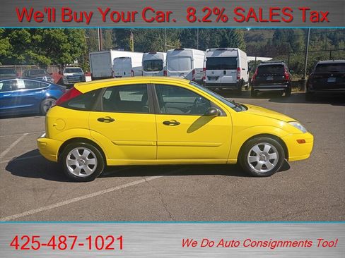 Used 2002 Ford Focus ZX5 Hatchback FWD image 5