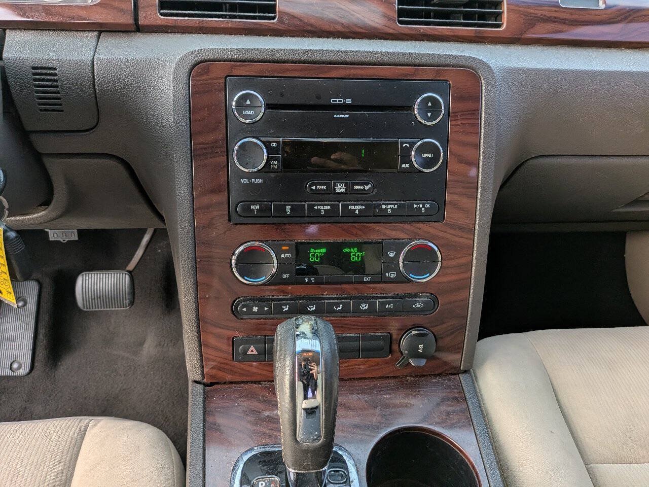 Used 2009 Ford Taurus SEL AWD/4WD image 31