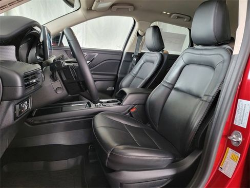 Certified 2024 Lincoln Corsair AWD w/ Equipment Group 101A image 20