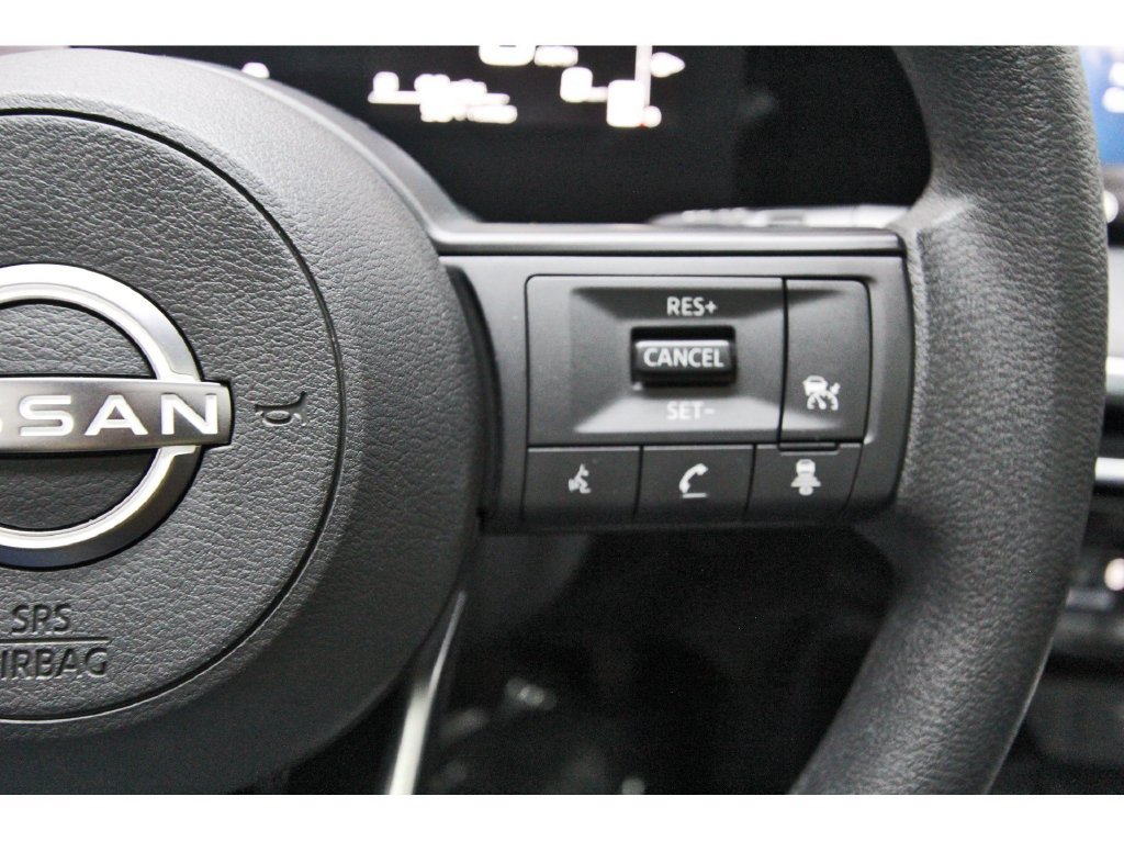 Used 2026 Nissan Kicks SV w/ SV Premium Package FWD image 18