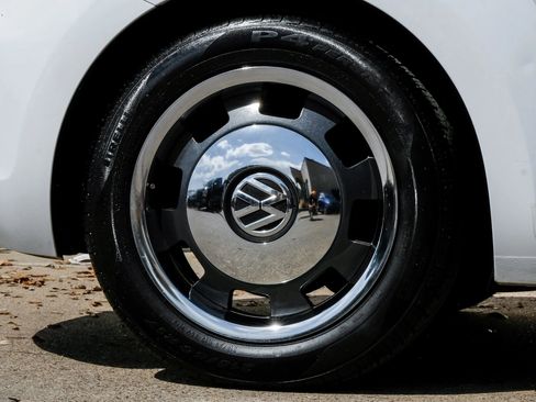 Used 2016 Volkswagen Beetle 1.8T Denim image 47