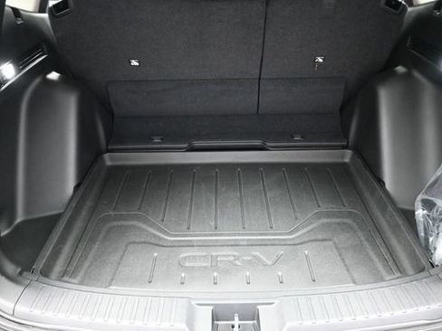 Certified 2025 Honda CR-V EX image 24