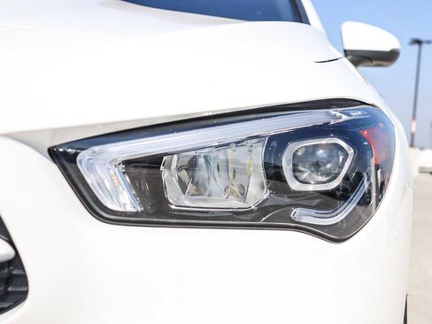 Used 2020 Mercedes-Benz CLA 250 image 7