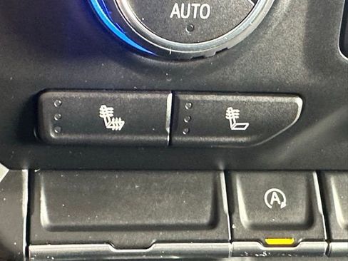 Used 2020 Chevrolet Silverado 1500 LT w/ All-Star Edition image 36