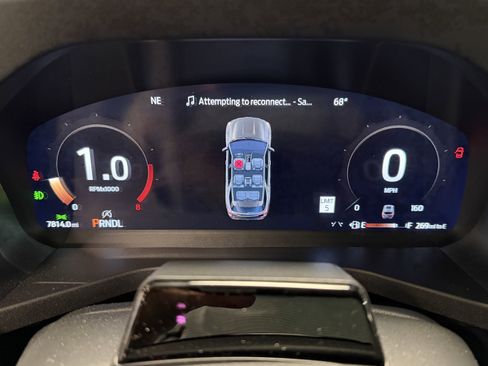 Used 2025 Ford Explorer Platinum w/ Ultimate Package image 16